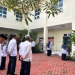 Tegakkan Disiplin Kerja, Ketua Mahkamah Syar’iyah Lhokseumawe Pimpin Apel Pagi dan Sampaikan Sejumlah Instruksi Strategis