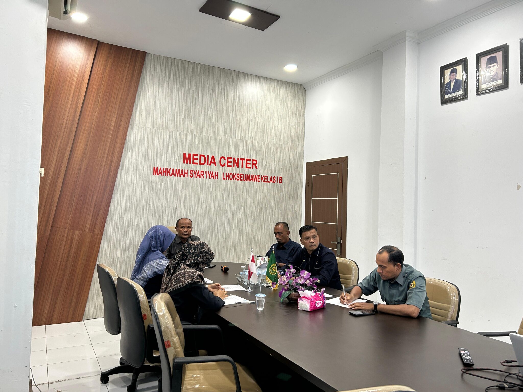 Mahkamah Syar’iyah Lhokseumawe Gelar Rapat Baperjakat Terkait Evaluasi dan Penataan Jabatan Aparatur