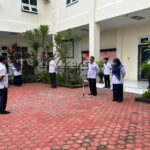 Mahkamah Syar’iyah Lhokseumawe Gelar Apel Pagi Rutin, Dorong Tertib Administrasi Persidangan dan Matangkan Persiapan E-Binwas