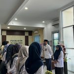 Perkuat Kualitas Layanan Publik, Mahkamah Syar’iyah Lhokseumawe Gelar Briefing Pagi Bersama Petugas PTSP dan Tenaga Outsourcing