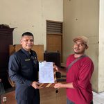 Mahkamah Syar’iyah Lhokseumawe Laksanakan Serah Terima Hasil Lelang BMN kepada Pemenang Lelang