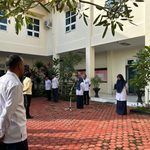 Mahkamah Syar’iyah Lhokseumawe Gelar Apel Pagi, Ketua Tekankan Persiapan Penilaian Triwulan IV dan Pengawasan Bidang